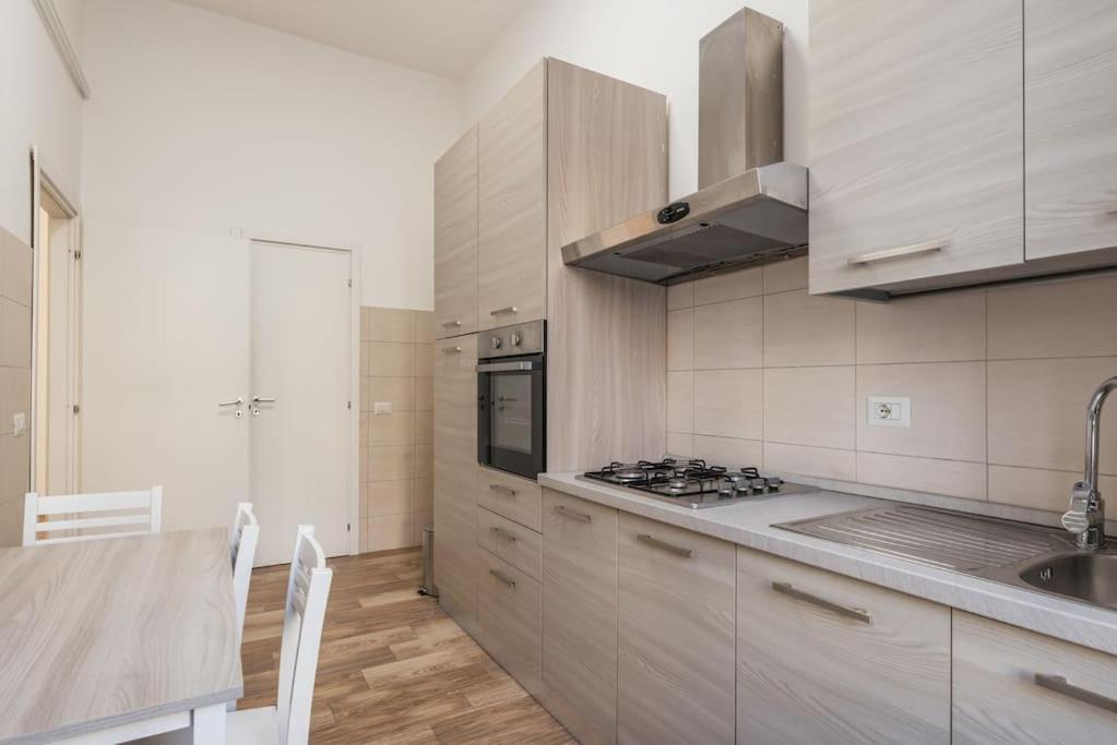Wmr Apartment Near Vatican Рим Екстериор снимка